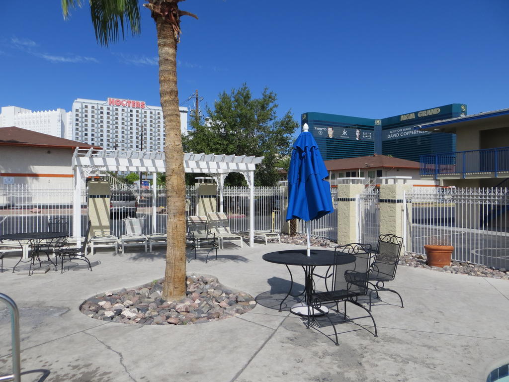 Americas Best Value Inn Las Vegas Strip Esterno foto